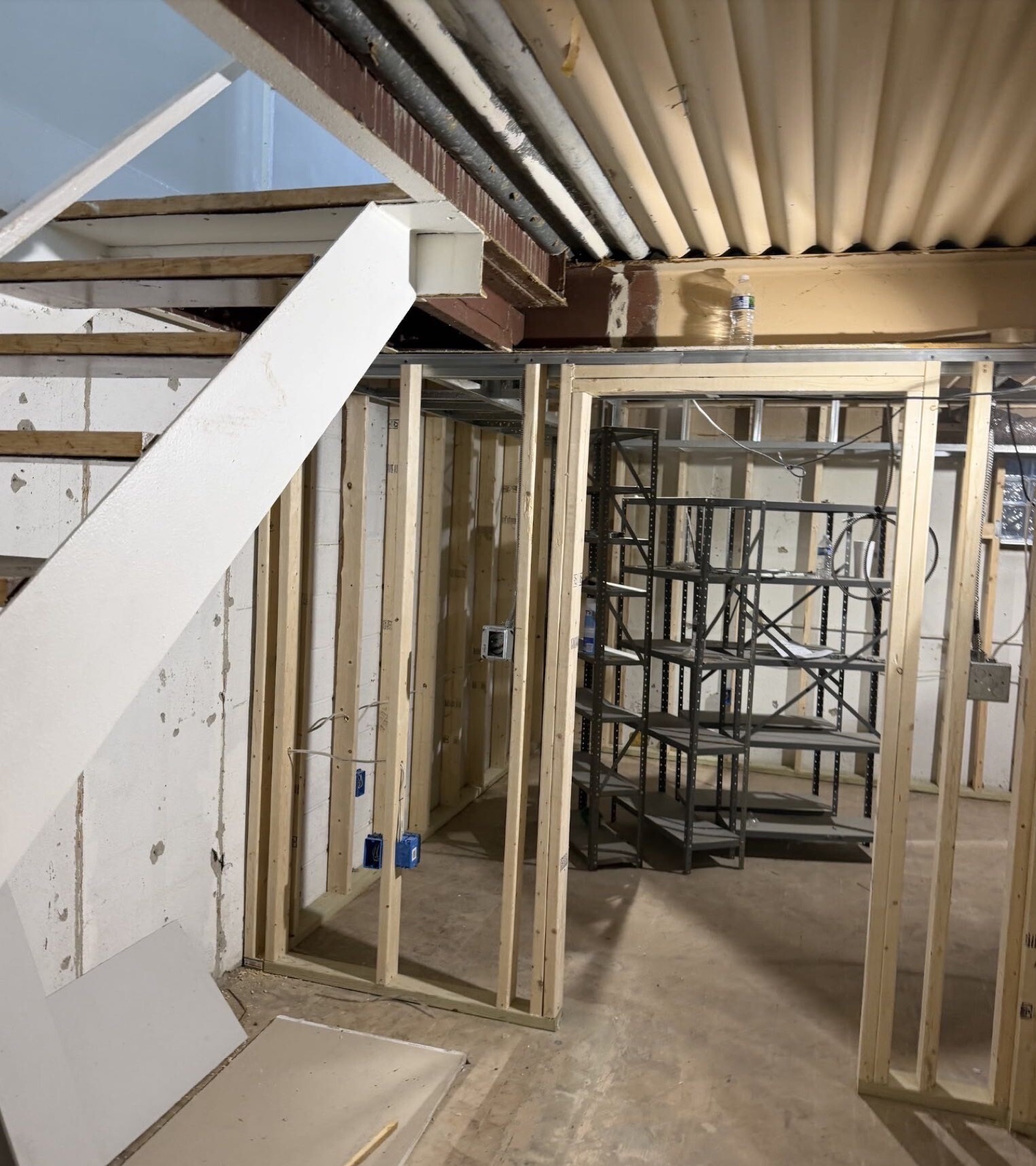 Open framing and utility routes
